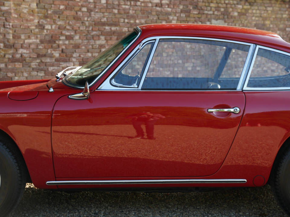 Image 33/50 of Porsche 912 (1966)