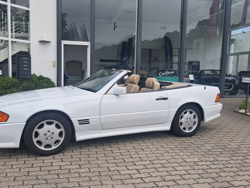 Imagen 2/20 de Mercedes-Benz 300 SL (1993)