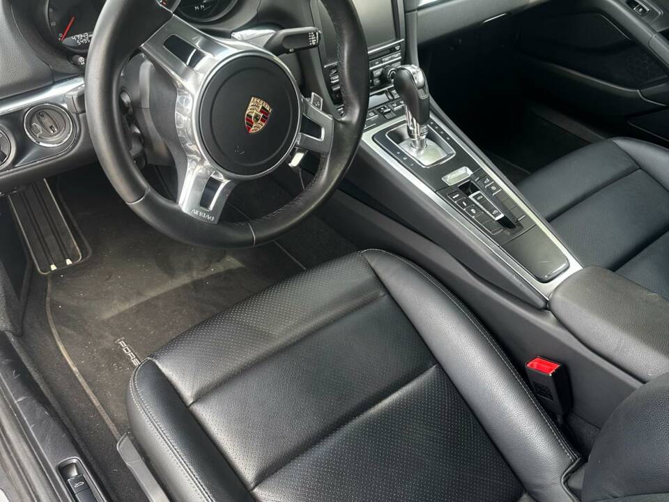 Image 8/18 of Porsche Boxster (2014)