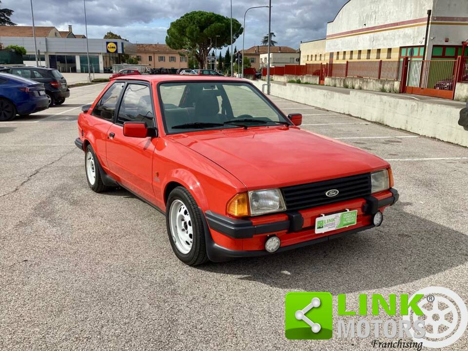 Bild 3/10 von Ford Escort 1.6i (1983)