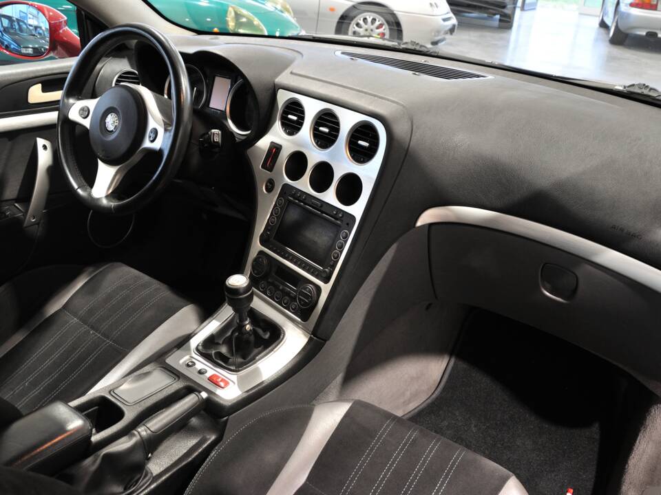 Imagen 19/23 de Alfa Romeo Brera 2.2 JTS (2006)