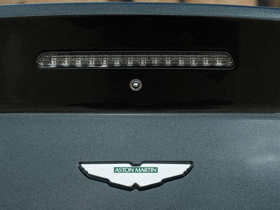 Afbeelding 28/50 van Aston Martin V8 Vantage S (2013)