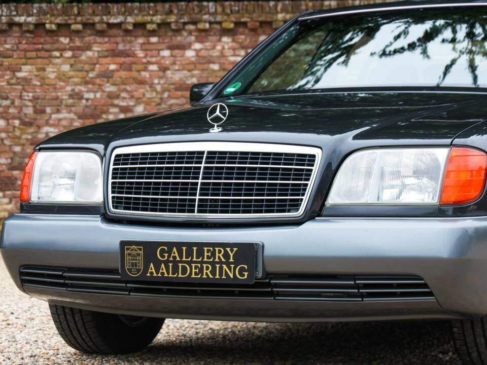 Bild 28/50 von Mercedes-Benz 400 SE (1991)