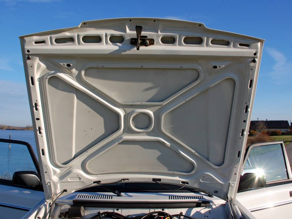 Afbeelding 33/45 van Volvo 245 GL (1991)