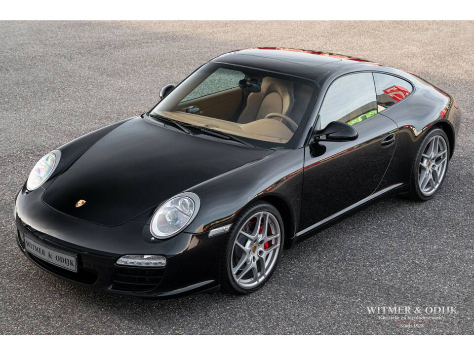 Image 13/26 of Porsche 911 Carrera (2010)