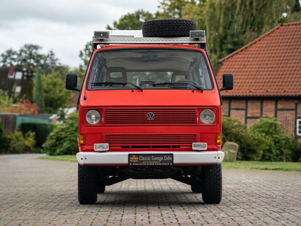 Bild 7/94 von Volkswagen T3 Transporter Syncro 2.1 (G-Kat) (1986)
