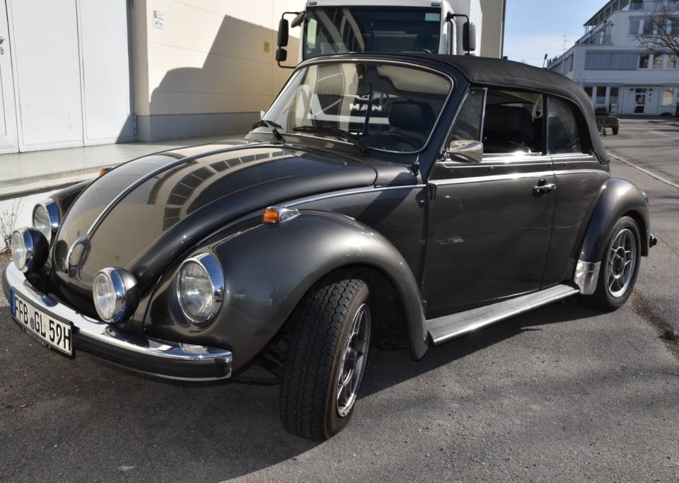 Immagine 1/16 di Volkswagen Beetle 1303 LS (1972)
