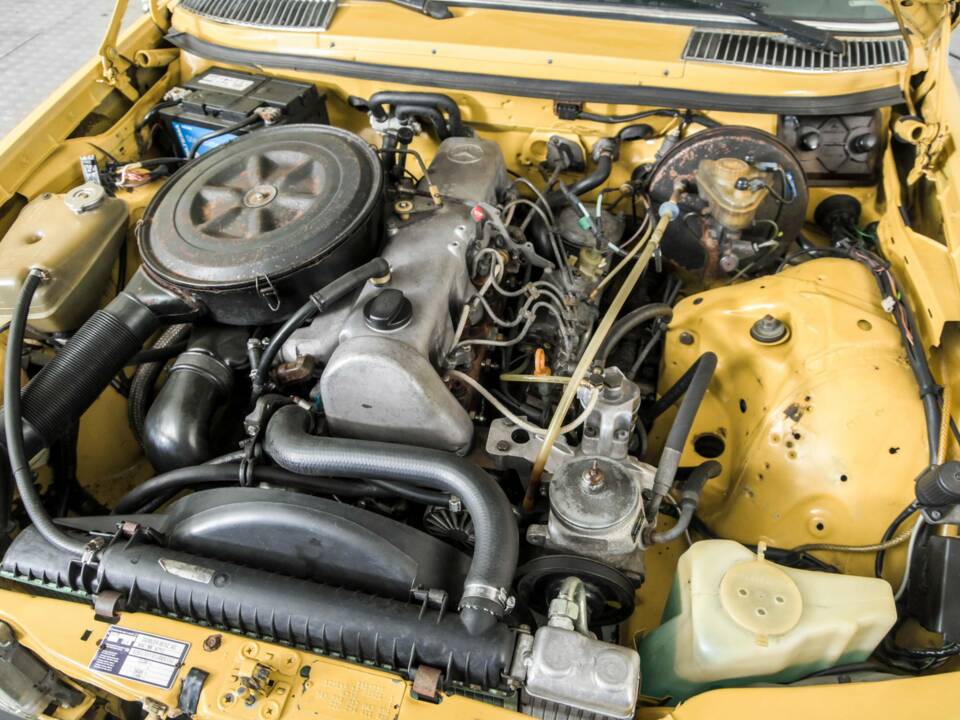Bild 39/50 von Mercedes-Benz 300 TD Turbodiesel (1981)