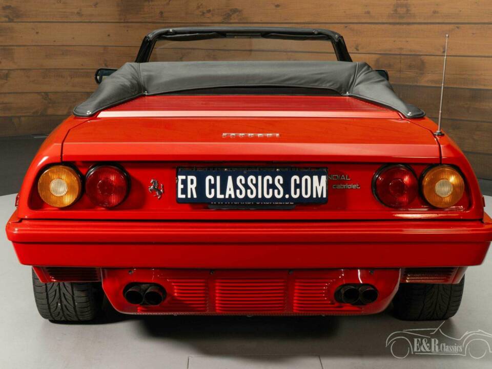 Imagen 8/19 de Ferrari Mondial 3.2 (1985)