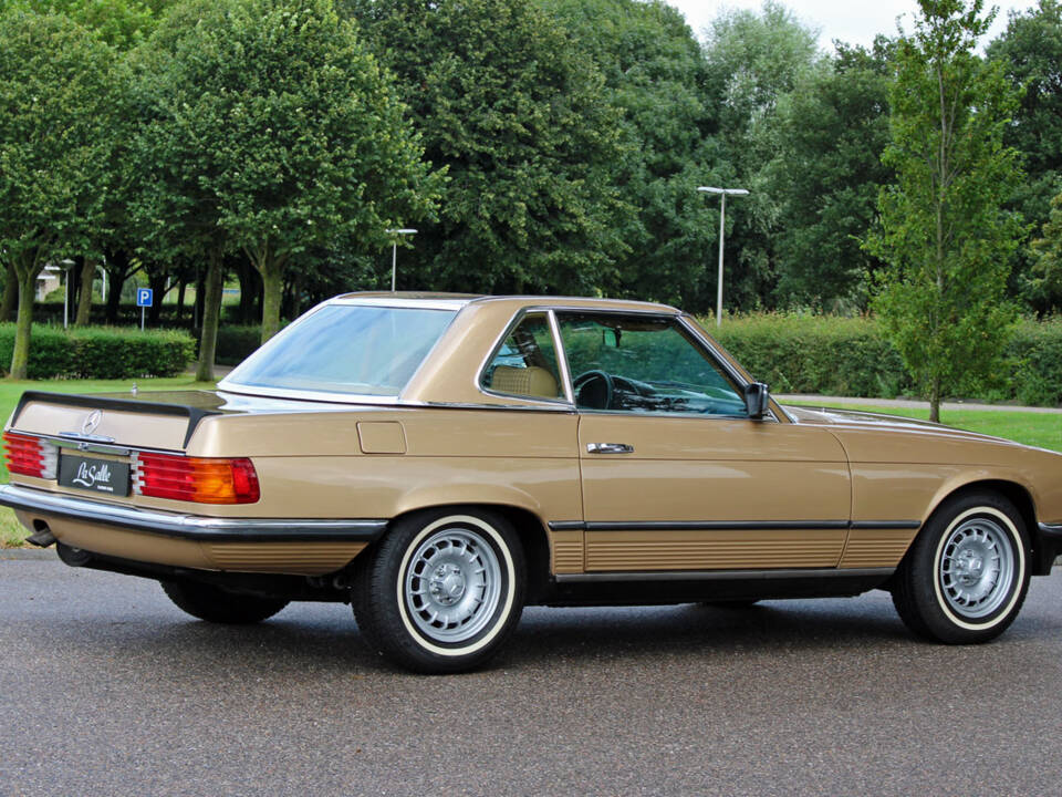 Image 2/26 de Mercedes-Benz 280 SL (1980)