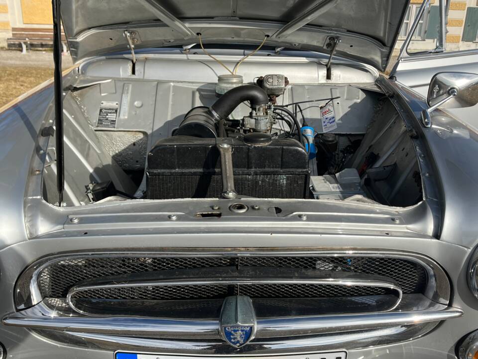 Immagine 26/87 di Peugeot 403 Cabriolet (1958)