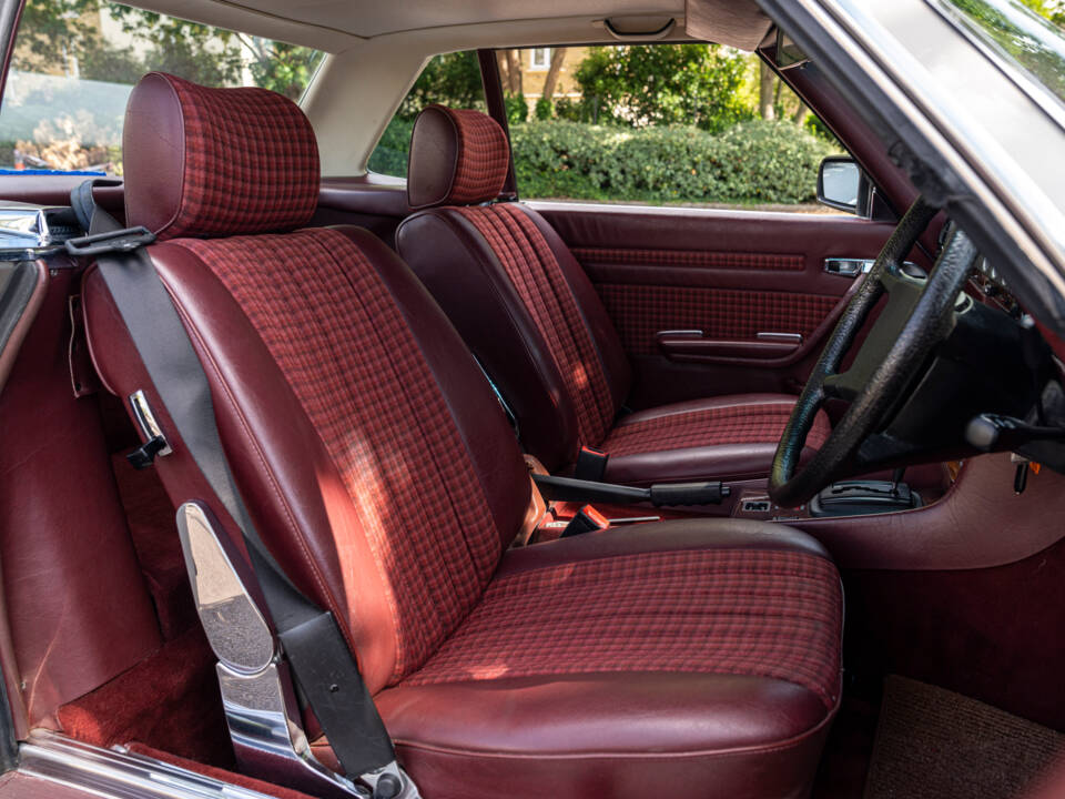 Image 20/23 of Mercedes-Benz 380 SL (1985)