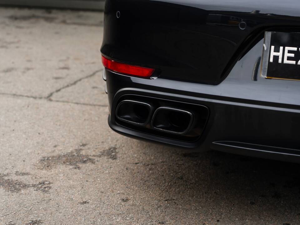 Bild 10/52 von Porsche 911 Turbo S (2017)