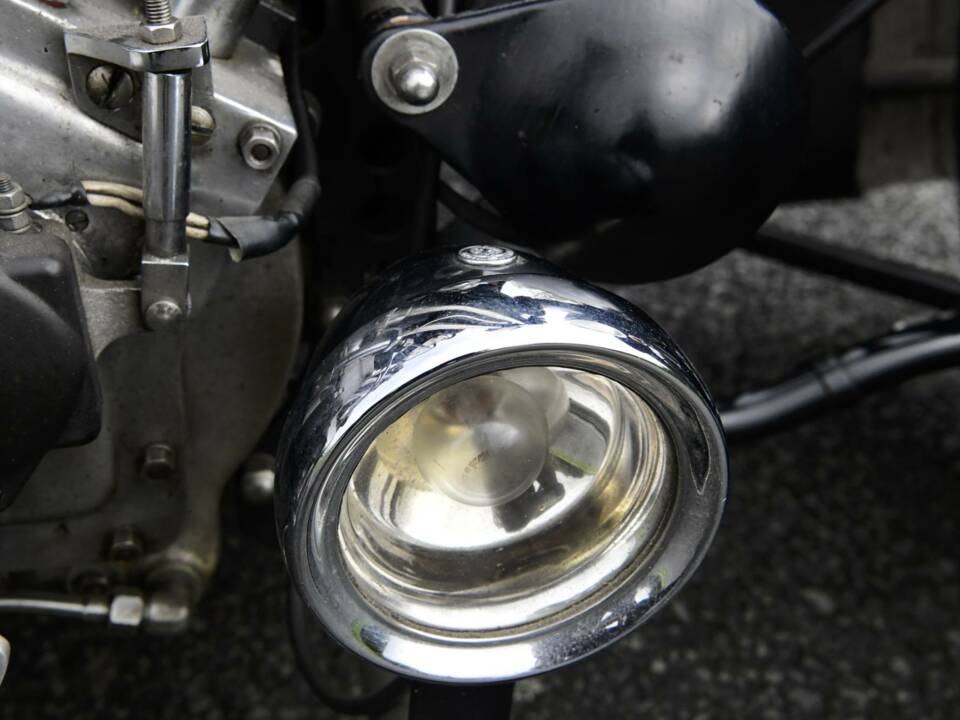 Image 30/50 of Morgan Threewheeler (1933)