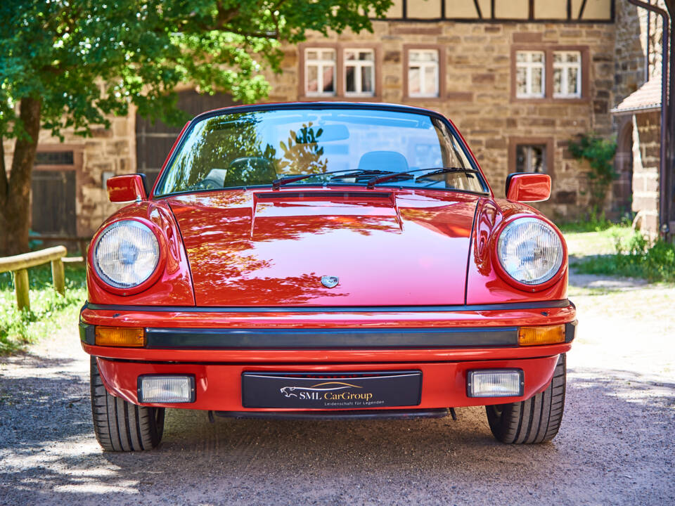 Image 43/44 of Porsche 911 SC 3.0 (1983)