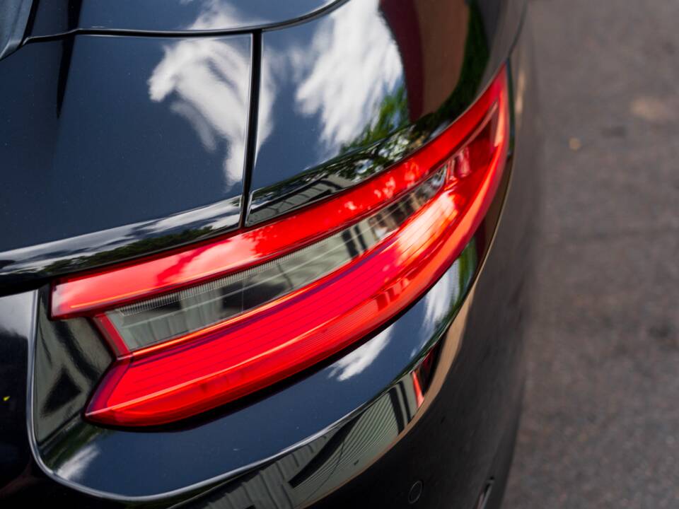 Bild 9/57 von Porsche 911 Carrera (2016)