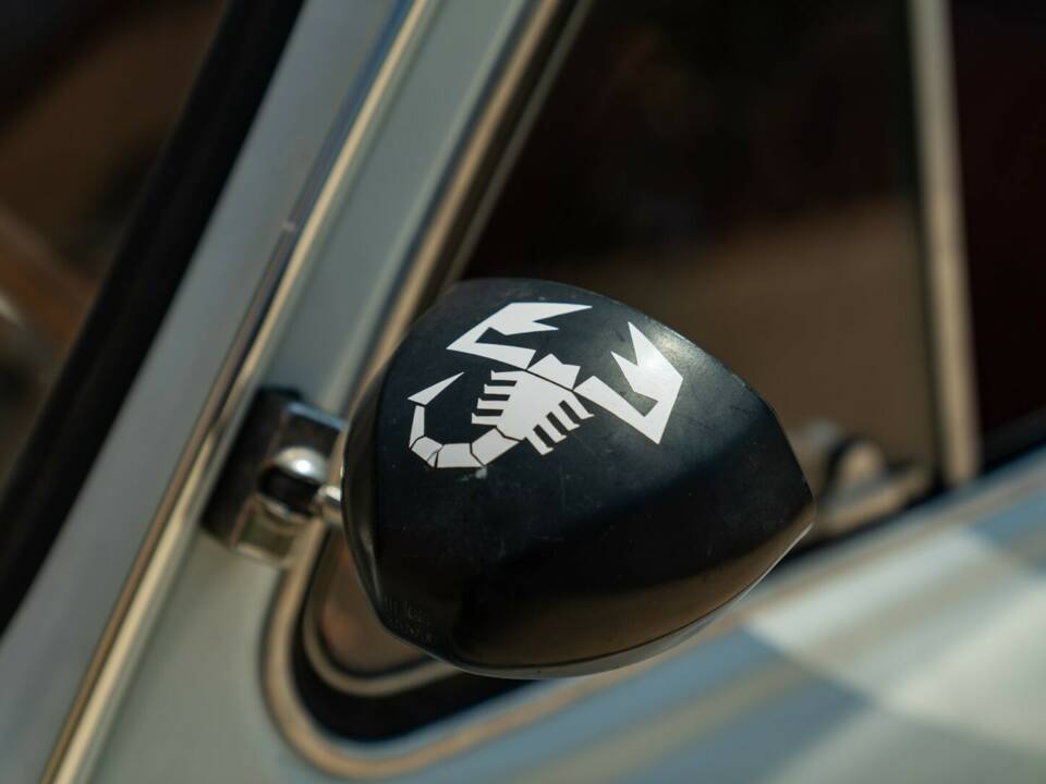 Image 32/50 of Abarth Fiat 595 (1968)