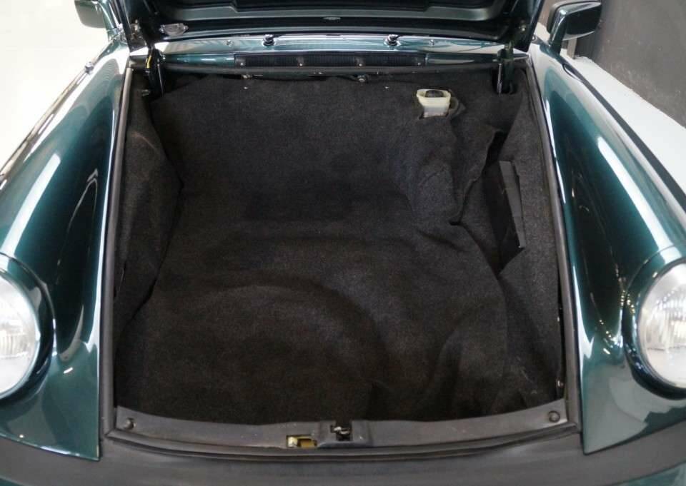 Image 16/50 of Porsche 911 SC 3.0 (1980)