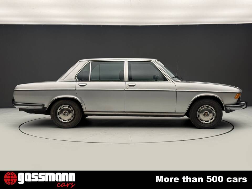 Bild 4/15 von BMW 3,3 L (1974)