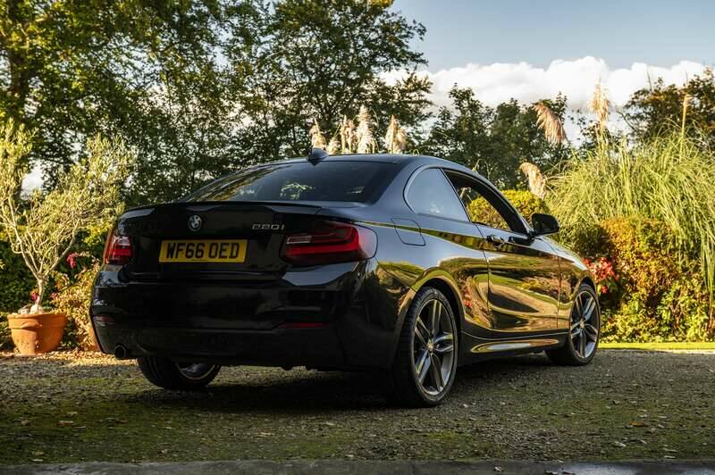 Image 16/50 of BMW 220i (2016)