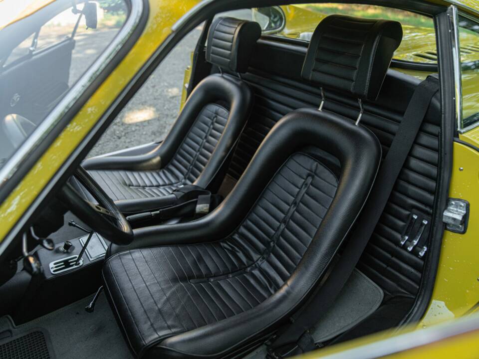 Image 32/50 of Ferrari Dino 246 GT (1971)