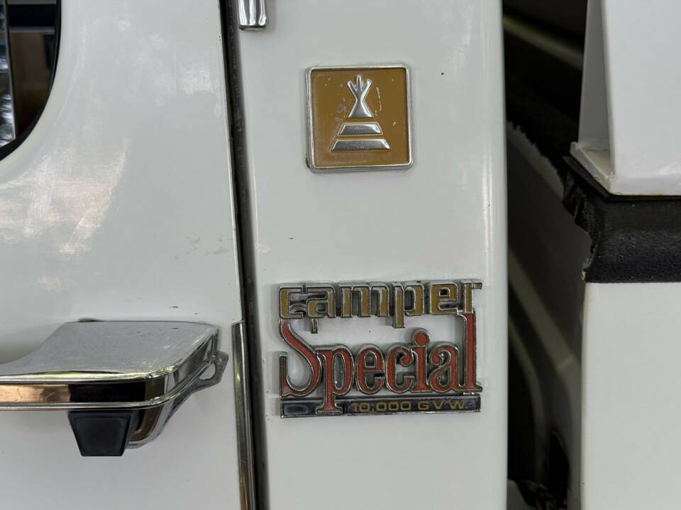 Bild 10/24 von Chevrolet C30 (1982)