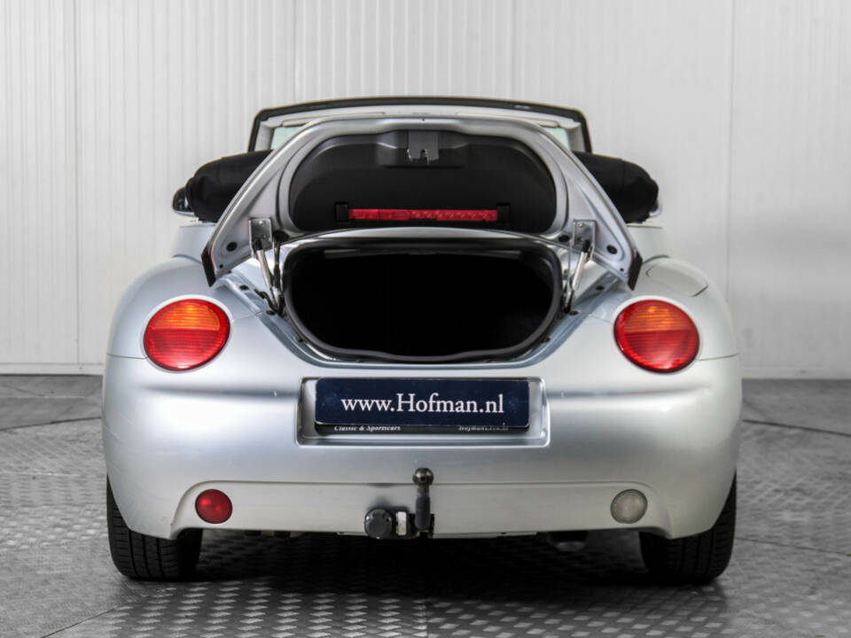 Bild 43/50 von Volkswagen New Beetle 2.0 (2003)