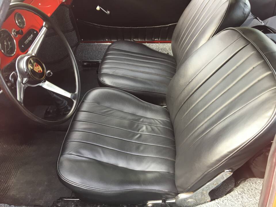 Immagine 17/50 di Porsche 356 B 1600 Super Karmann-Hardtop (1961)
