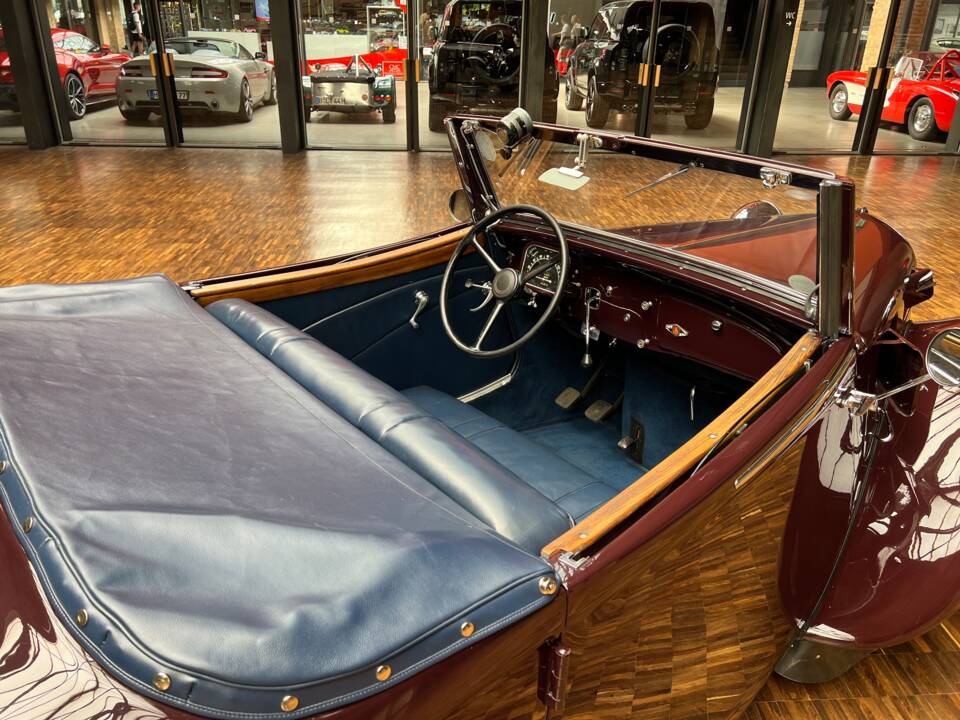 Image 33/38 of Citroën Traction Avant 11 BL Légère (1938)