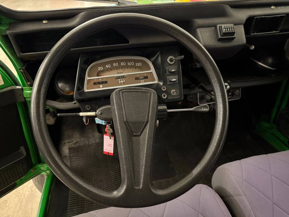 Imagen 9/18 de Citroën 2 CV 6 Club (1987)