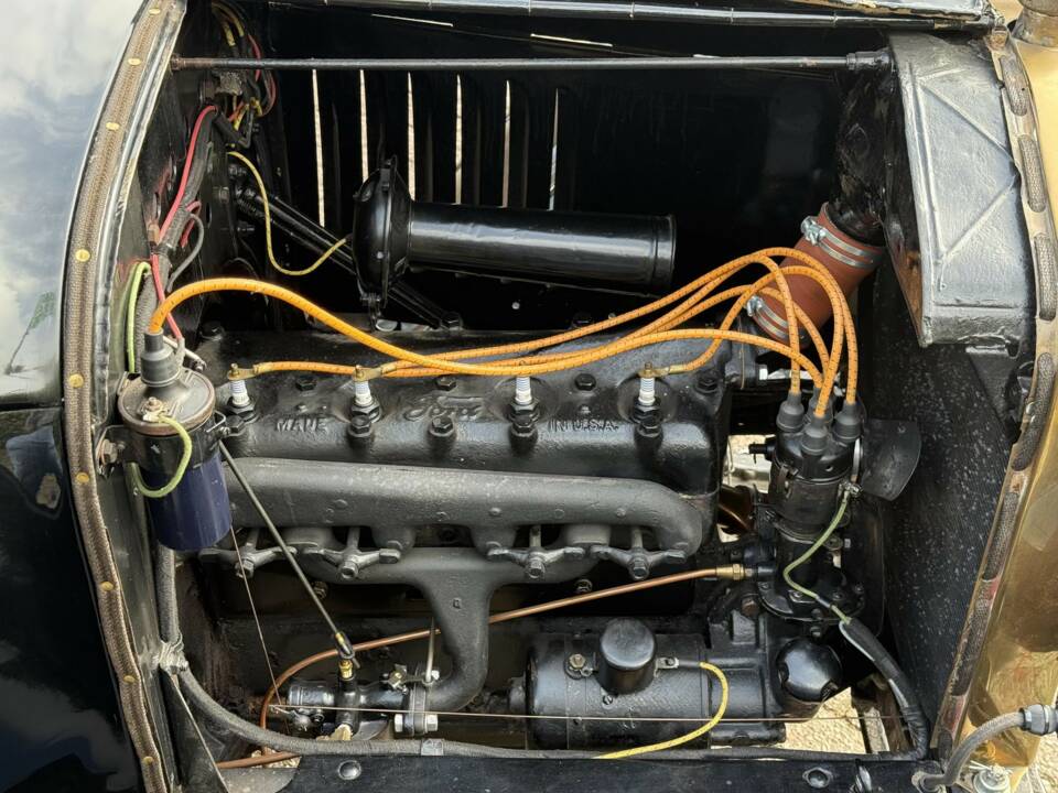 Afbeelding 12/13 van Ford Modell T Touring (1925)