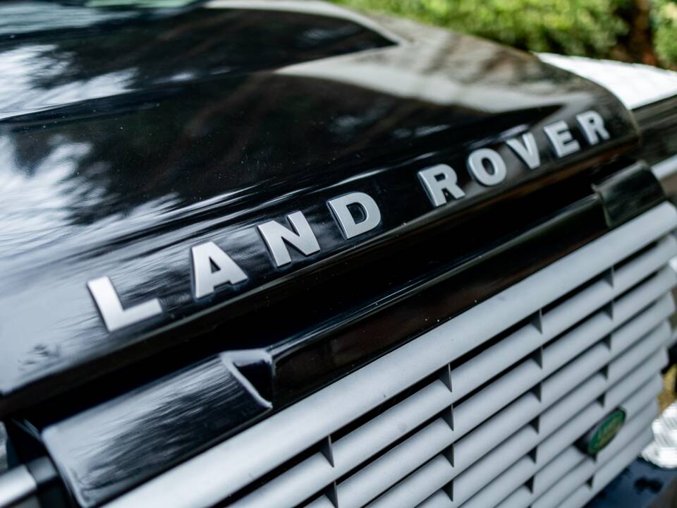 Image 35/50 of Land Rover Defender 90 (2012)