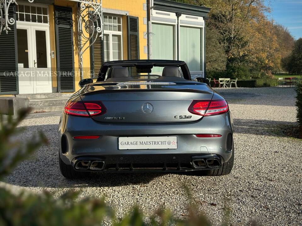 Immagine 48/100 di Mercedes-Benz C 63 S AMG (2021)