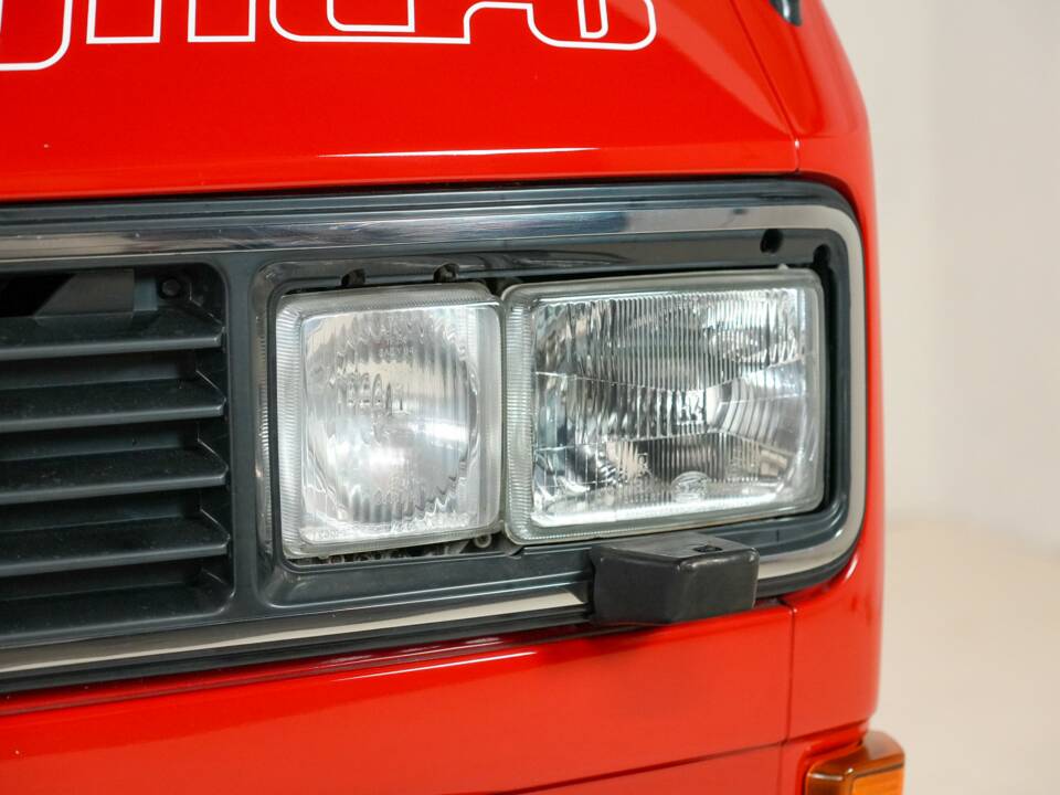 Afbeelding 33/50 van Volkswagen T3 Caravelle 1.6 TD Syncro (1991)
