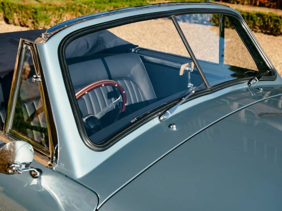 Bild 10/17 von Aston Martin DB 2/4 Mk I Vantage Convertible (1951)