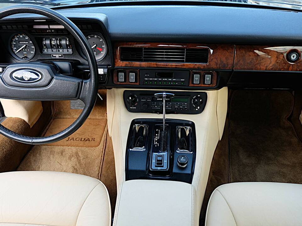 Imagen 23/91 de Jaguar XJ-SC V12 (1986)