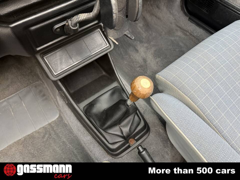 Image 15/15 de Volkswagen Golf Mk I Convertible 1.6 (1987)