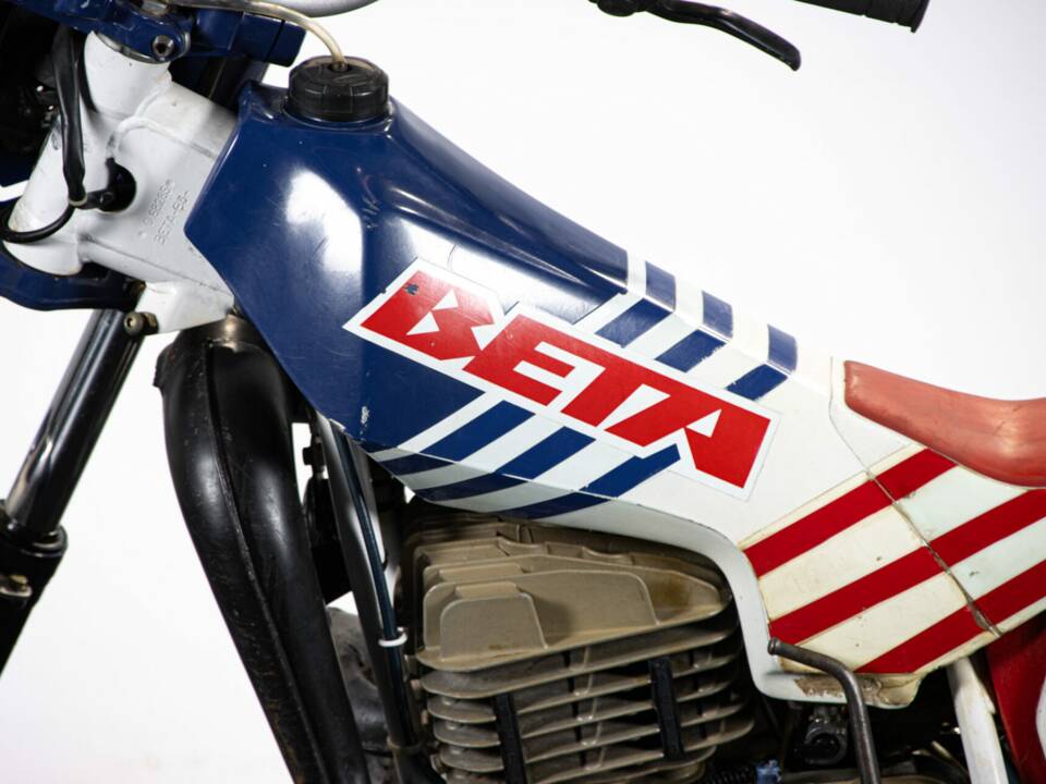 Image 14/40 of Beta TR34 (1990)