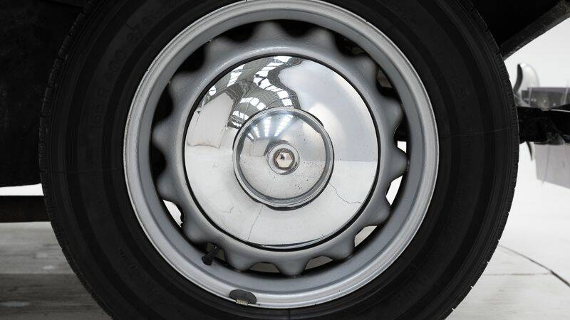 Image 11/15 de Citroën Traction Avant 11 BL (1950)