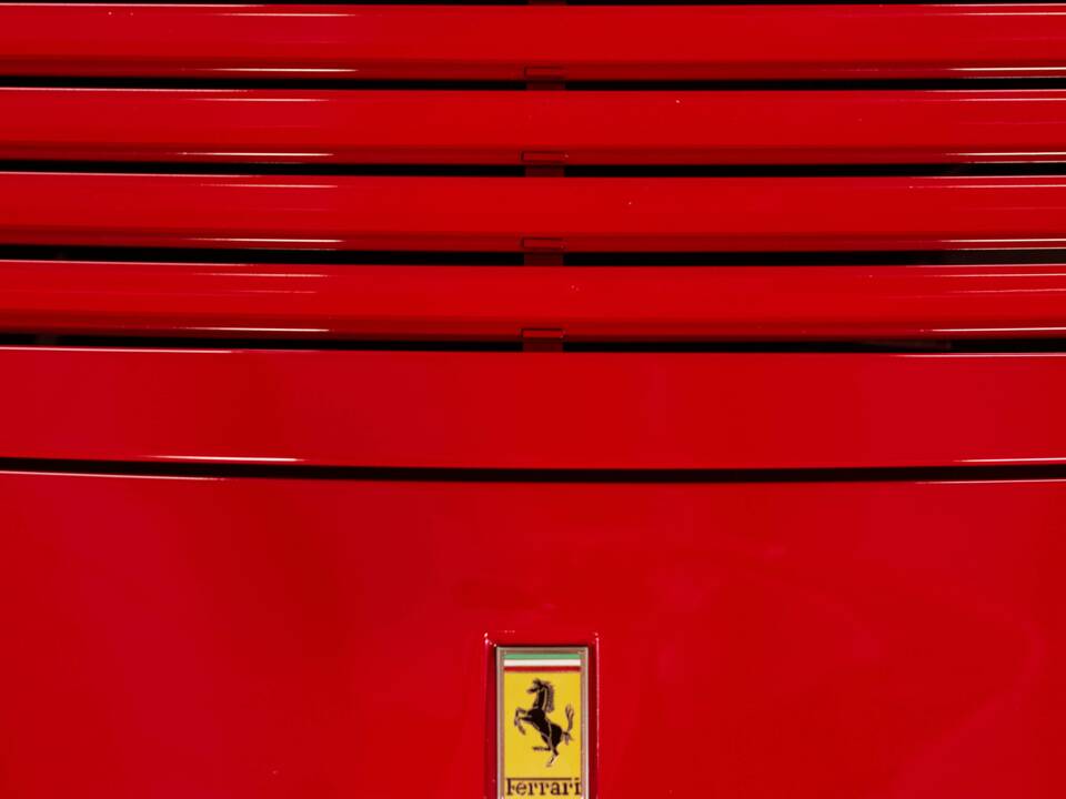 Image 44/79 of Ferrari 328 GTB (1985)