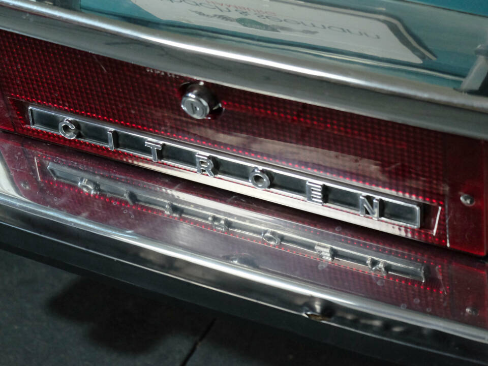 Image 13/28 of Citroën SM (1973)