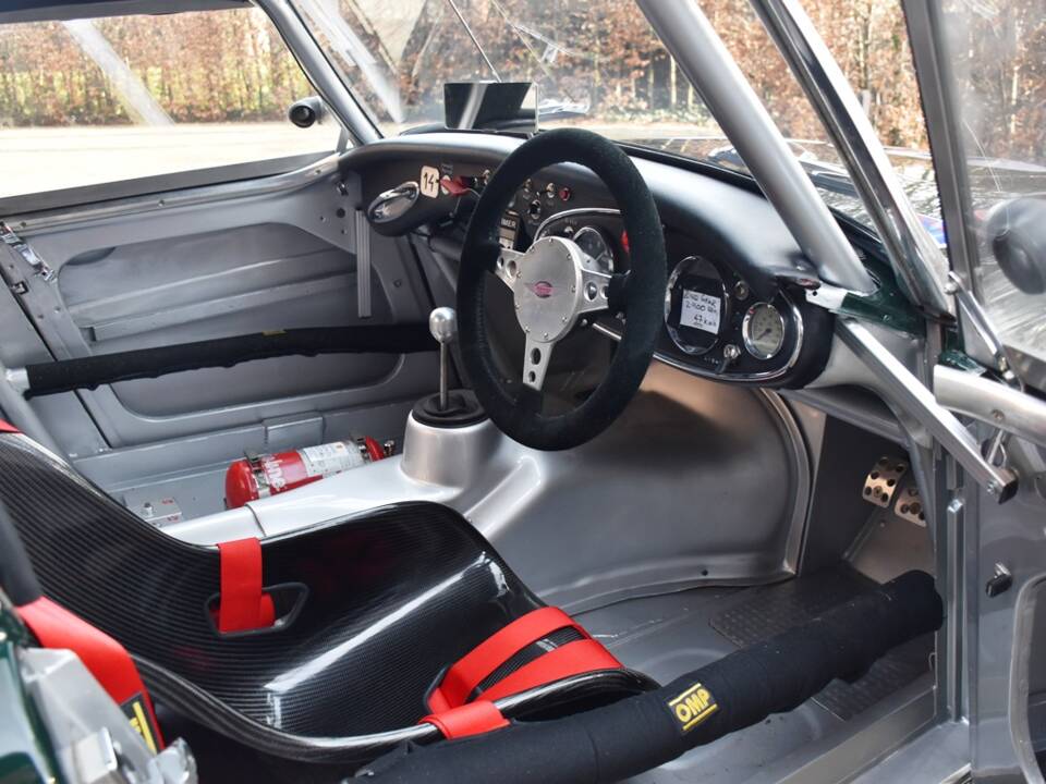 Image 20/29 of Austin-Healey 3000 Mk II (BT7) (1962)