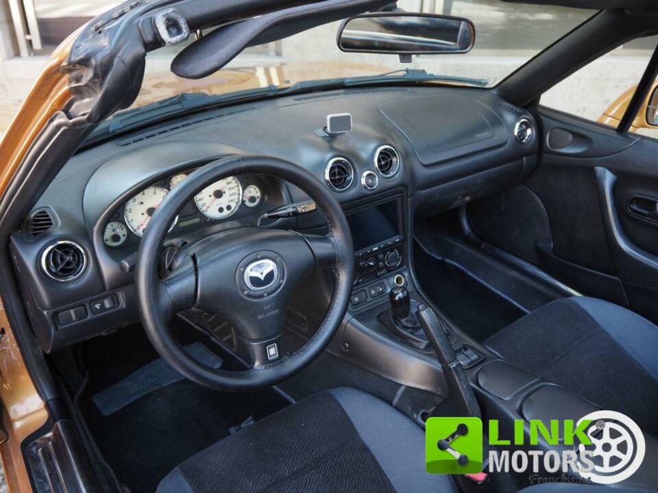 Afbeelding 10/10 van Mazda MX-5 1.6 (2000)