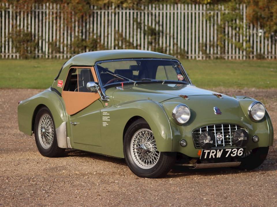 Image 18/32 of Triumph TR 3 (1957)