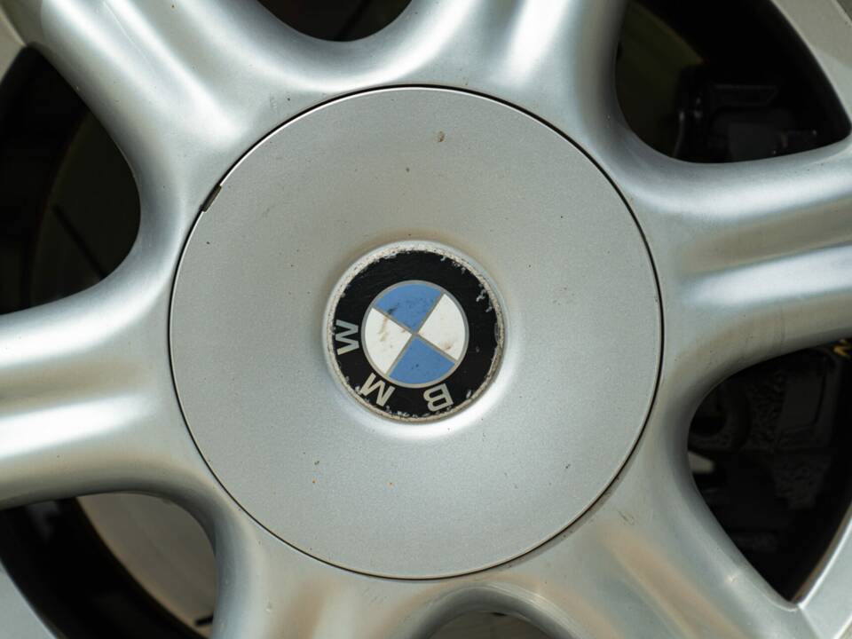 Bild 18/50 von BMW 318is "Class II" (1994)