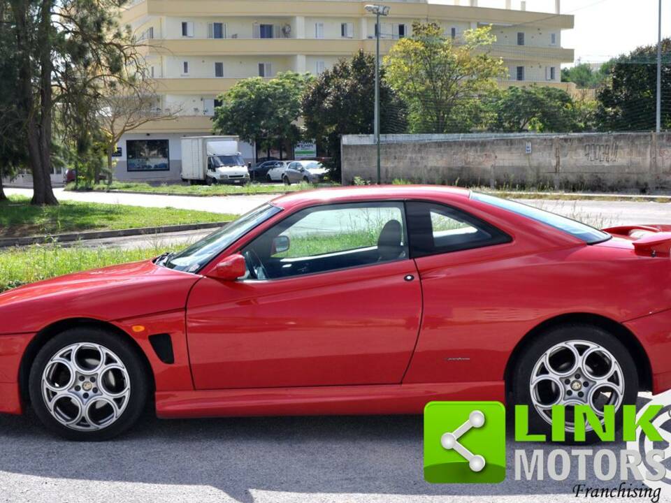 Image 9/10 of Alfa Romeo GTV 2.0 Twin Spark (1996)