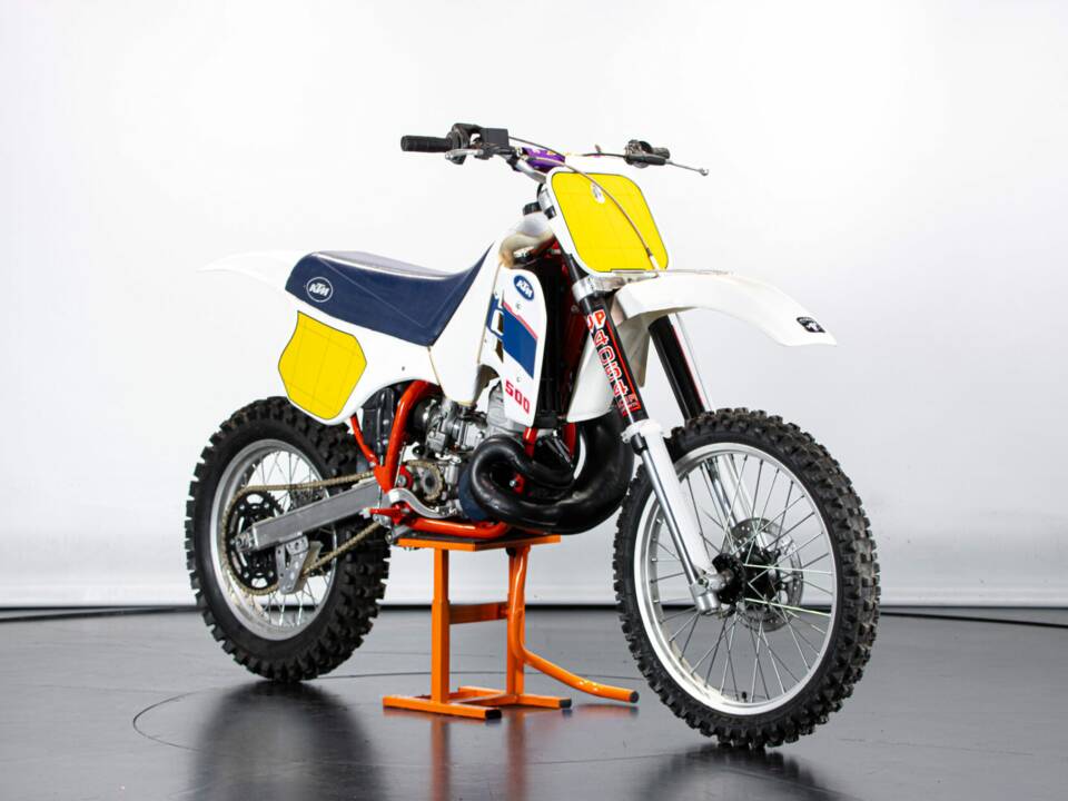 Bild 5/50 von KTM DUMMY (1988)