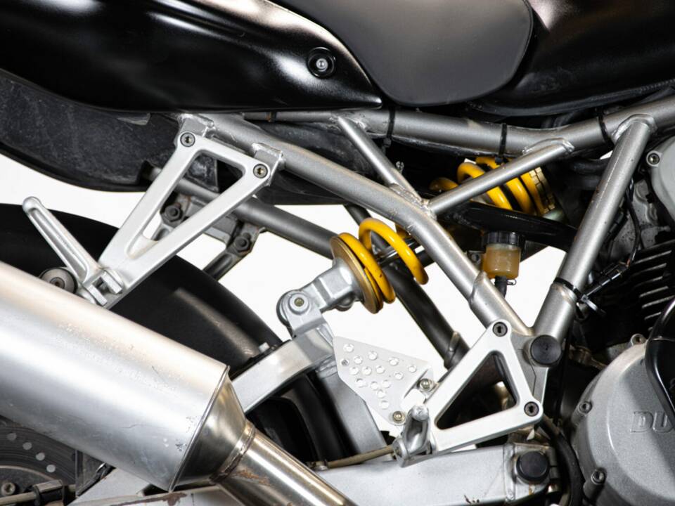 Immagine 33/50 di Ducati 750 SS i.e. (2001)