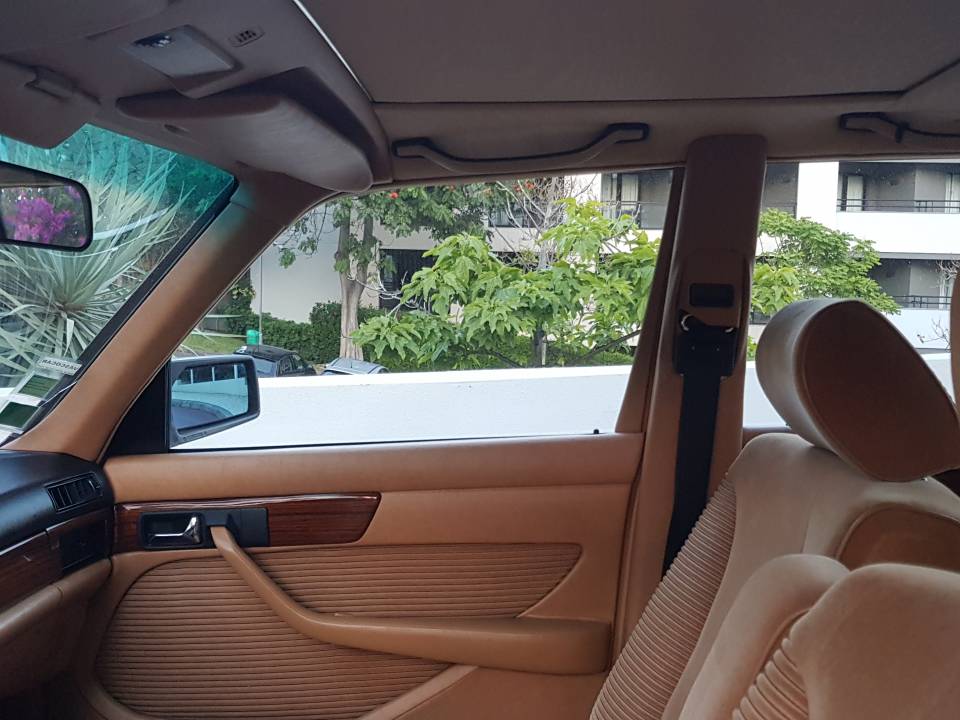Bild 14/49 von Mercedes-Benz 280 SE (1982)