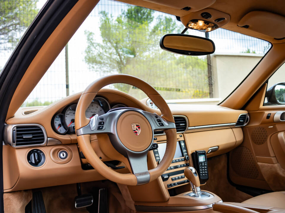 Image 25/50 of Porsche 911 Turbo (2009)